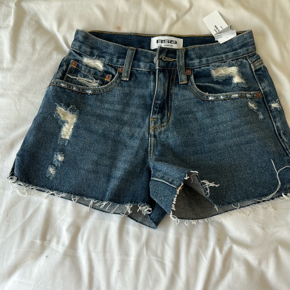 brand new tilly’s jean shorts